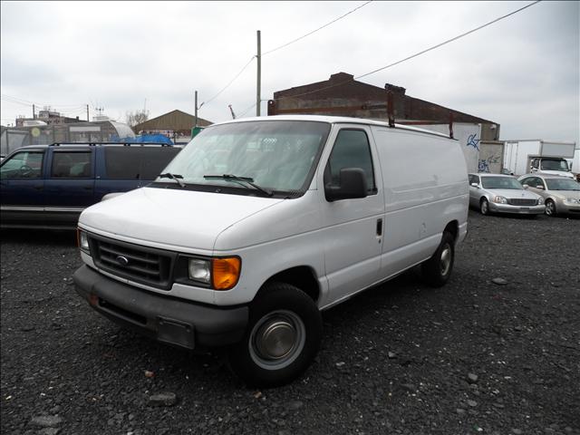 2003 Ford E250 Unknown