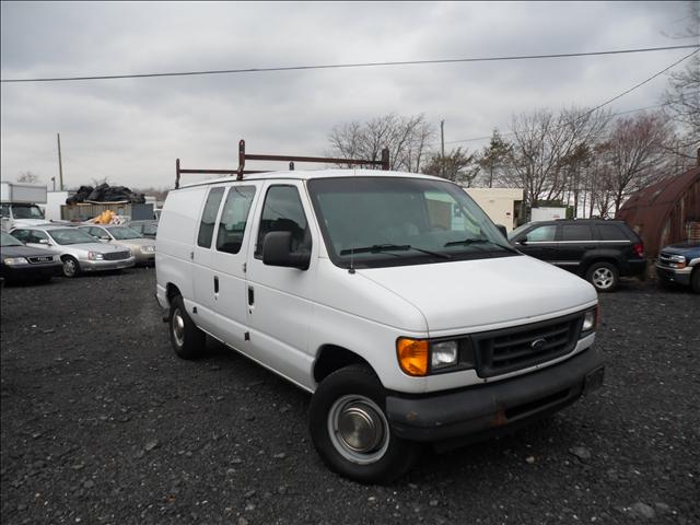 2003 Ford E250 Unknown