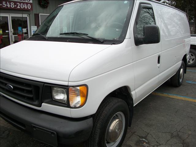 2003 Ford E250 All-wheel Drive LT W/1lt