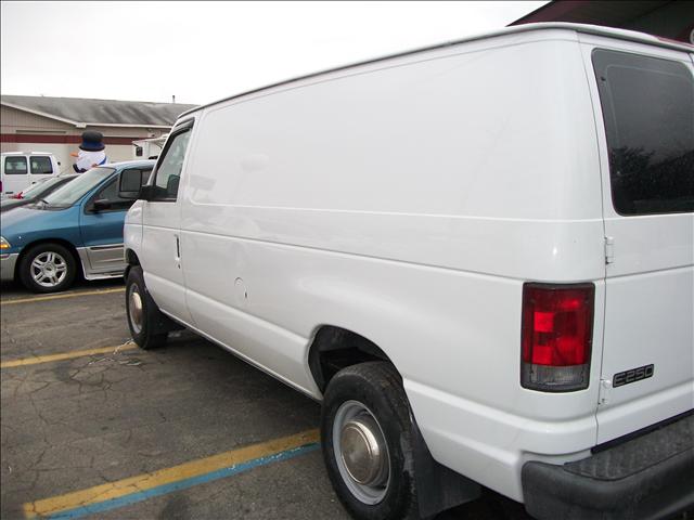 2003 Ford E250 All-wheel Drive LT W/1lt