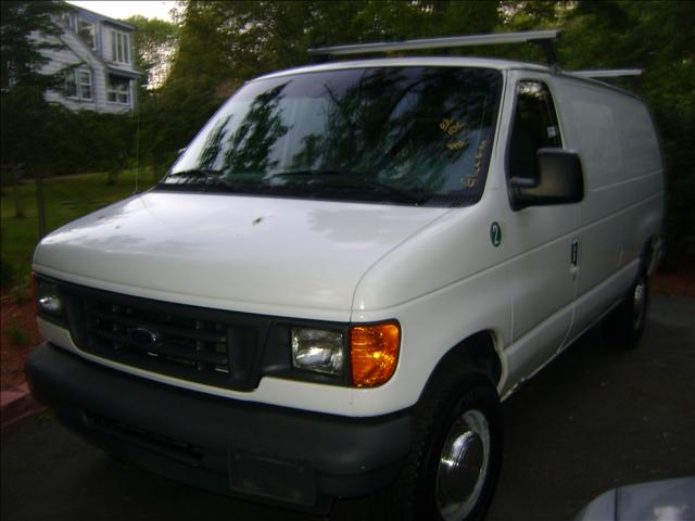 2003 Ford E250 Unknown