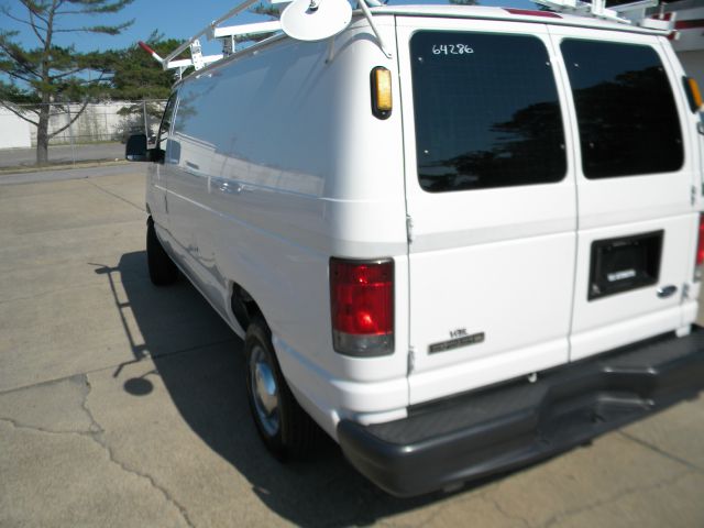 2006 Ford E250 Awd-turbo