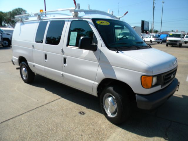 2006 Ford E250 Awd-turbo