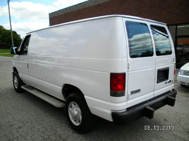 2009 Ford E250 Awd-turbo