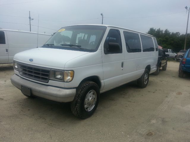 1995 Ford E350 Wagon FWD I