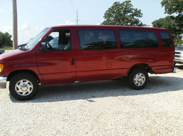 1996 Ford E350 Wagon FWD I