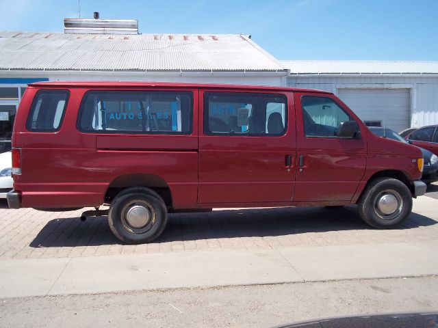 1998 Ford E350 Wagon Sport Technology