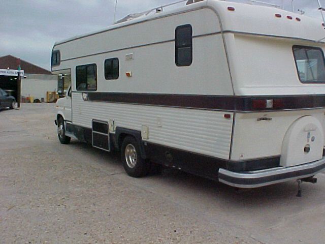 1985 Ford Econoline SE Sport