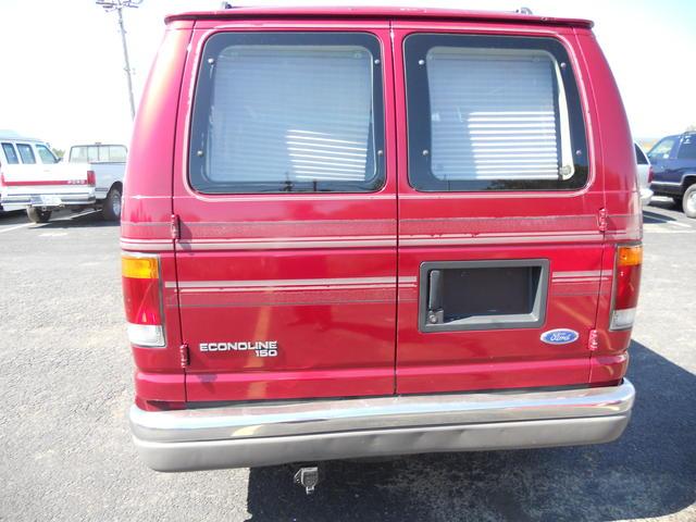 1992 Ford Econoline Laramie