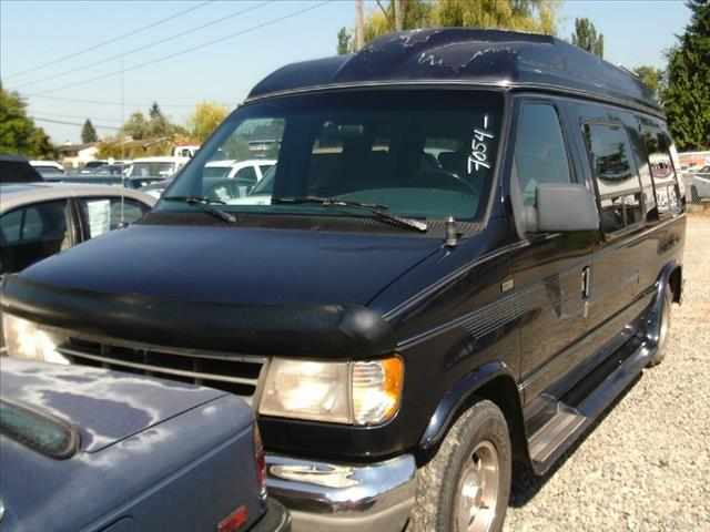 1993 Ford Econoline 3.2 Quattro S-line AWD Sedan