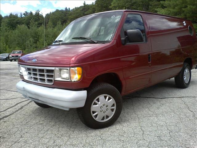 1996 Ford Econoline XLT Sport 4.6L 2WD