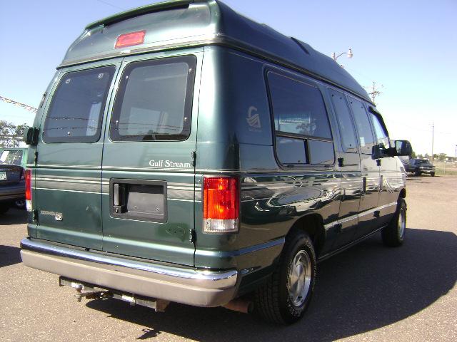 1996 Ford Econoline E320 Sedan 4D