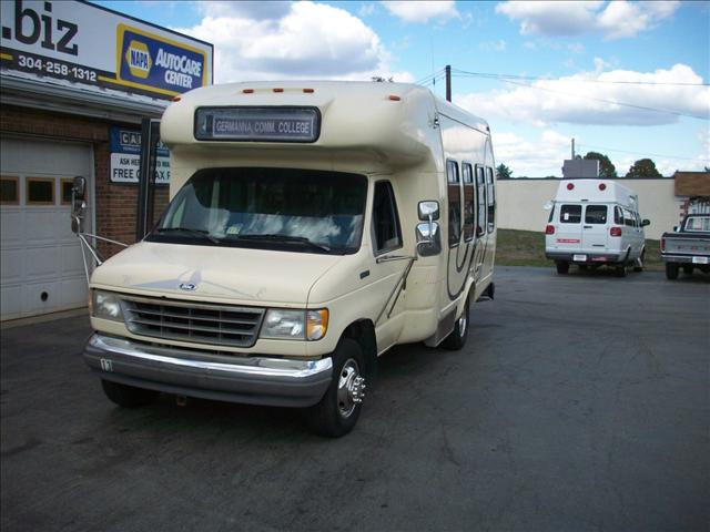 1996 Ford Econoline Base