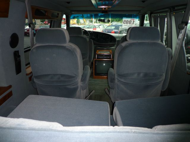 1997 Ford Econoline 328 Ci