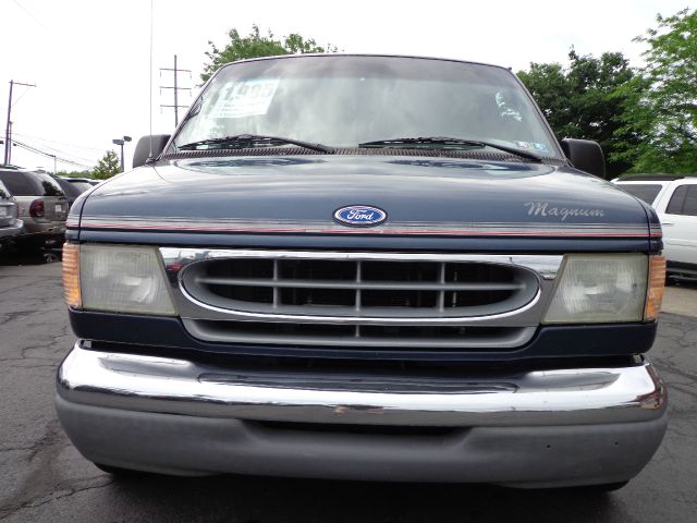 1997 Ford Econoline 328 Ci