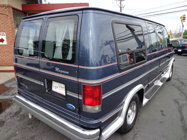 1997 Ford Econoline 328 Ci