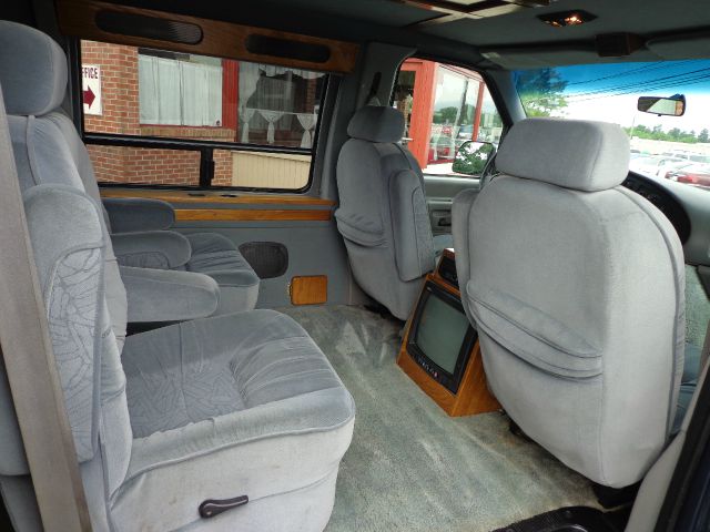 1997 Ford Econoline 328 Ci