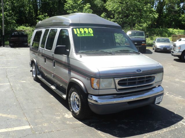 1997 Ford Econoline 328 Ci