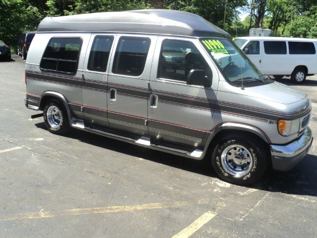 1997 Ford Econoline 328 Ci