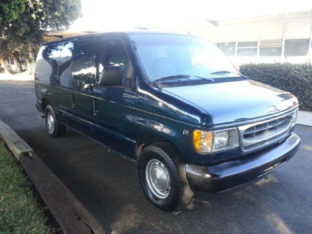 1998 Ford Econoline 328 Ci