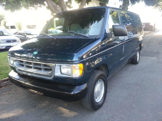 1998 Ford Econoline 328 Ci