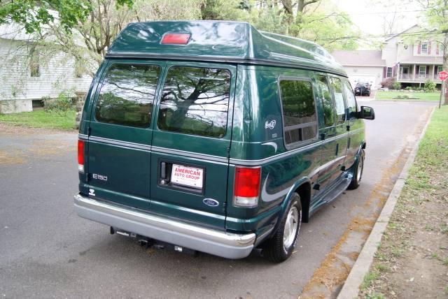 1999 Ford Econoline XLS 4.