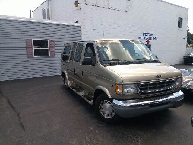 1999 Ford Econoline 328 Ci