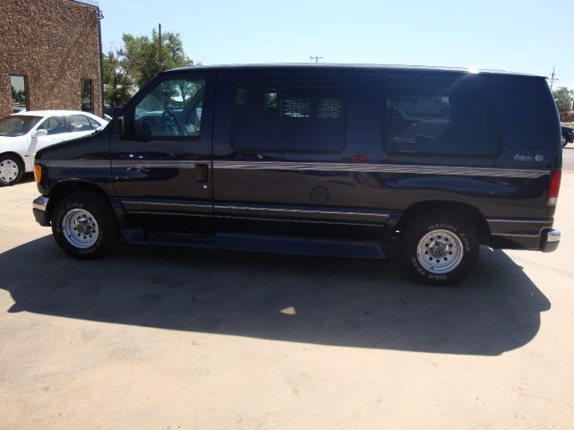 1999 Ford Econoline 328 Ci