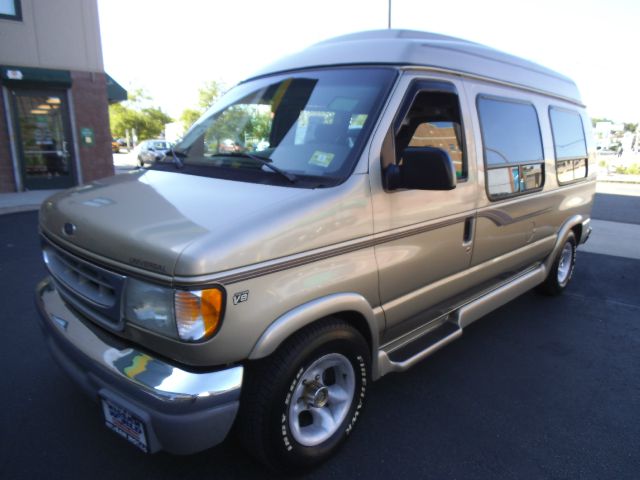 1999 Ford Econoline 328 Ci