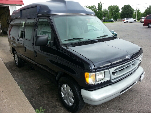 1999 Ford Econoline 328 Ci