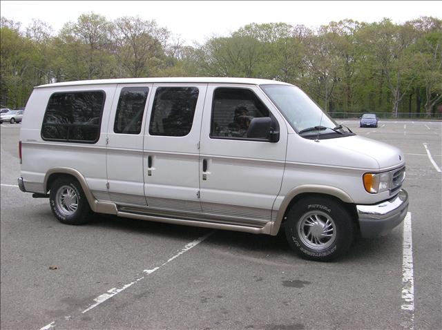 1999 Ford Econoline Unknown