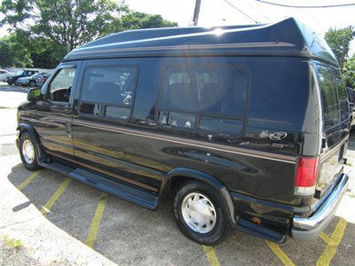 1999 Ford Econoline 328 Ci