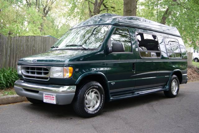 1999 Ford Econoline XLS 4.