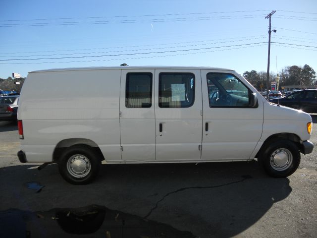 2000 Ford Econoline 328 Ci