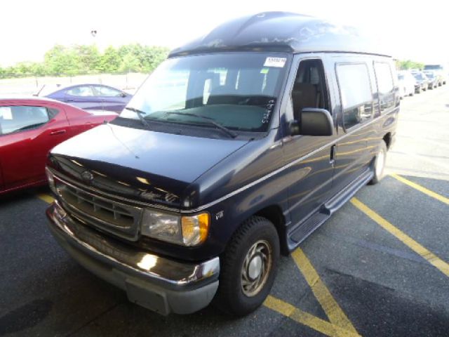 2000 Ford Econoline 328 Ci