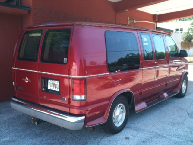 2000 Ford Econoline Unknown