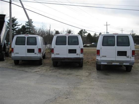 2000 Ford Econoline XLT Sport 4.6L 2WD