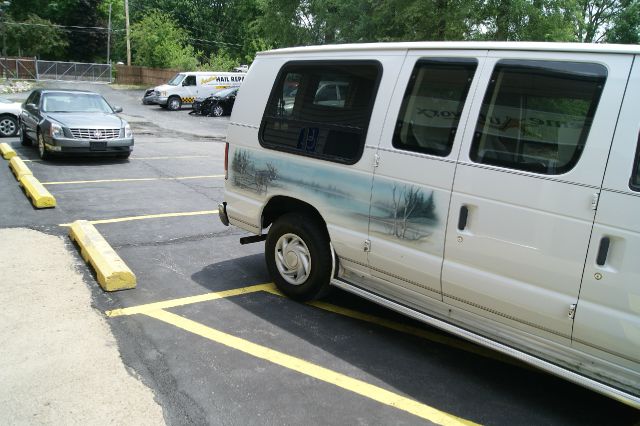 2000 Ford Econoline 328 Ci