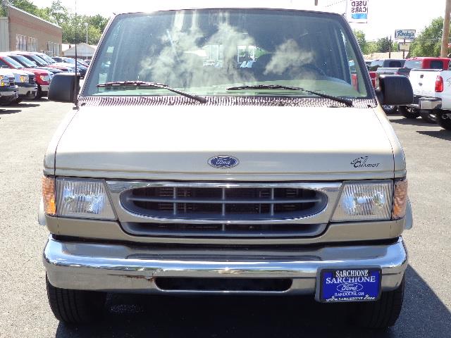 2000 Ford Econoline 4WD SLT