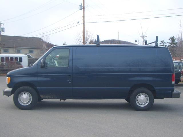 2001 Ford Econoline 328 Ci