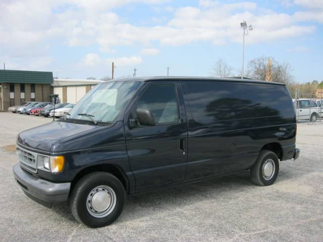 2001 Ford Econoline 4WD SLT