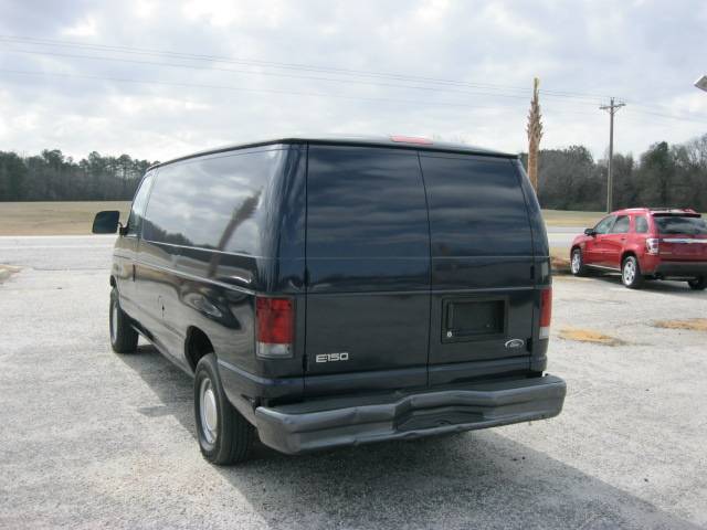 2001 Ford Econoline 4WD SLT