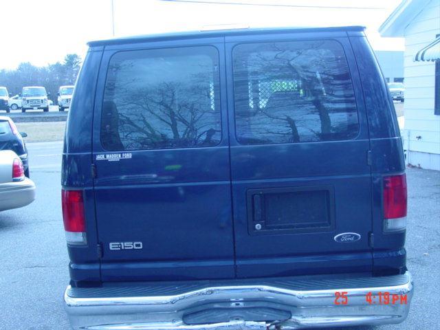 2001 Ford Econoline Unknown