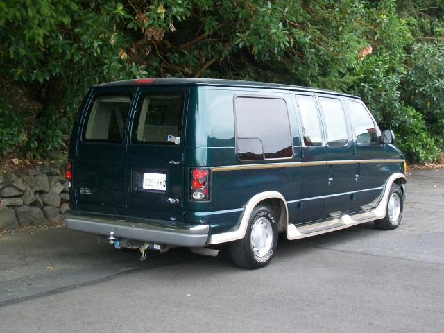 2001 Ford Econoline Unknown