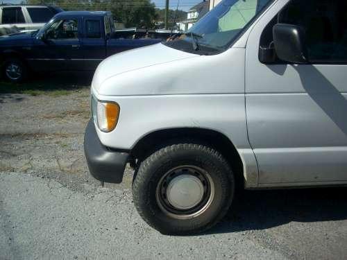 2001 Ford Econoline Unknown