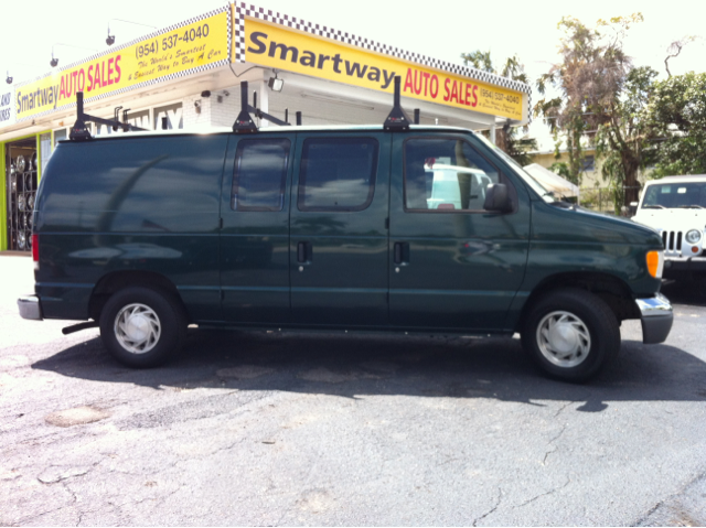 2001 Ford Econoline 328 Ci