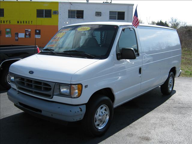 2001 Ford Econoline 2.5i Wagon