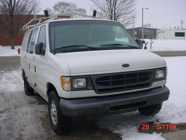 2001 Ford Econoline 2.5i Wagon