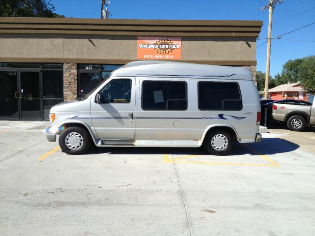 2001 Ford Econoline 328 Ci