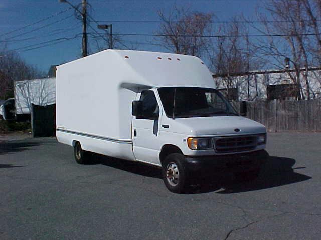 2002 Ford Econoline Unknown